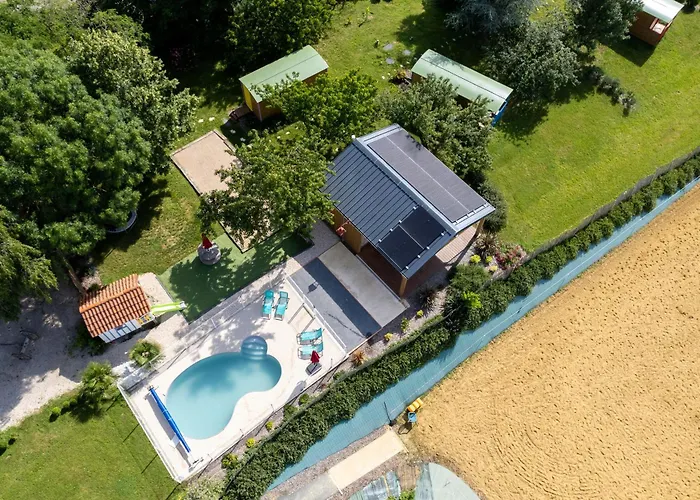 Camping Domaine De La Cambre